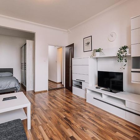 Cozy Apartment In Ruzinov Bratislava Exteriér fotografie