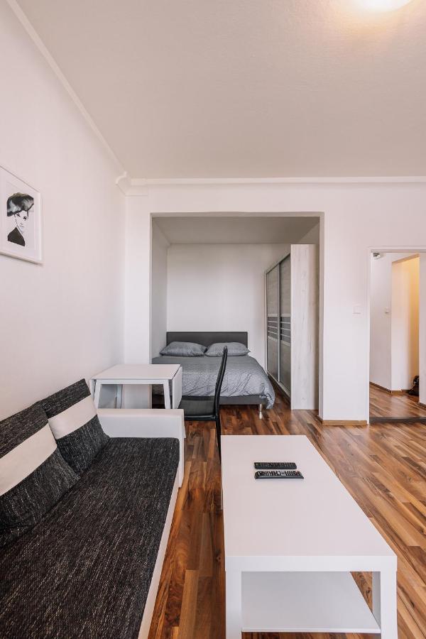 Cozy Apartment In Ruzinov Bratislava Exteriér fotografie