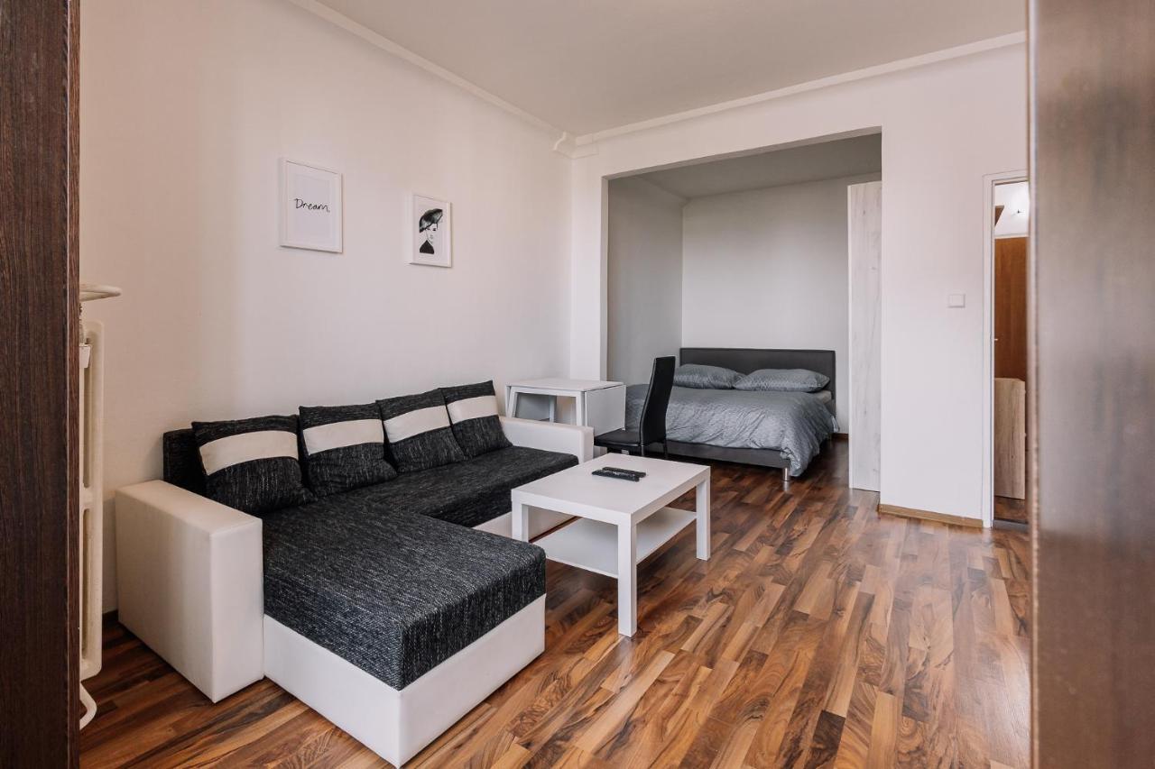 Cozy Apartment In Ruzinov Bratislava Exteriér fotografie